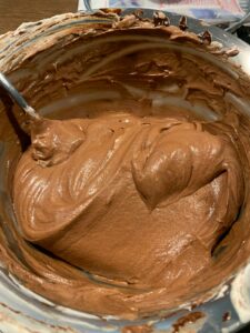 Mousse-Schokolade-Sahne-unterheben